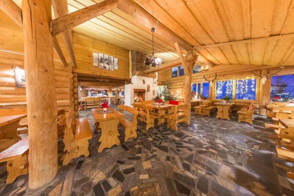 Pensjonat Laworta Ski Ustrzyki Dolne Buitenkant foto