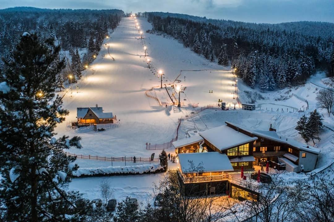 Pensjonat Laworta Ski Ustrzyki Dolne Buitenkant foto