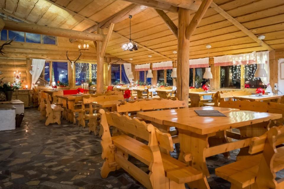 Pensjonat Laworta Ski Ustrzyki Dolne Buitenkant foto